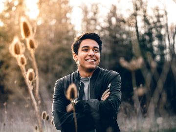 10 Reasons to Fall in Love With an Irresistible Aries Man
